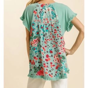 Umgee Green Floral Animal Print Mixed Media Fringe Short Sleeve Linen Top Small